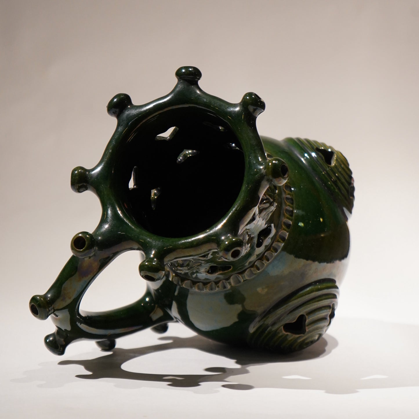 Flower Vase  |  Veres Lajos