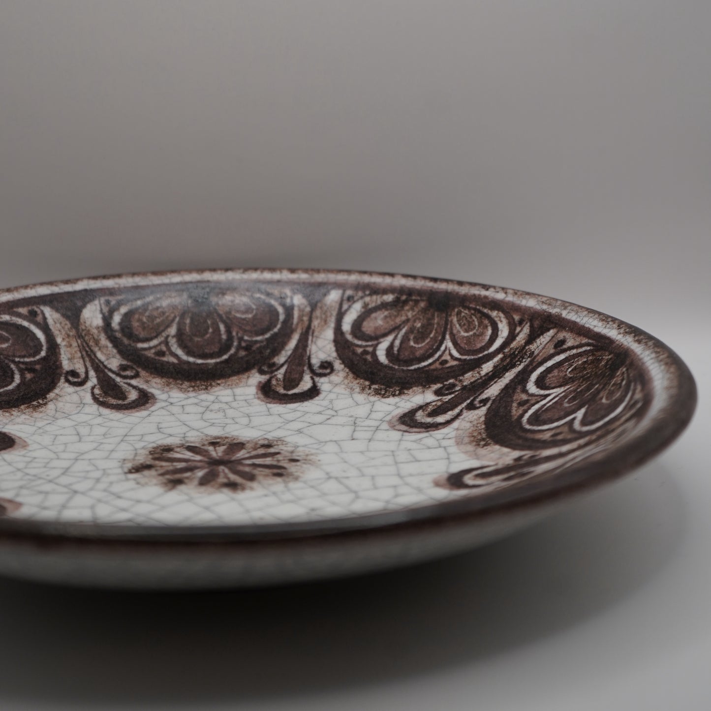 Plate